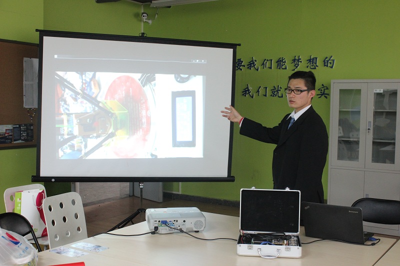 2015“冯如文化节”系列活动——成功大学与尊龙凯时平台同学间的思维碰撞