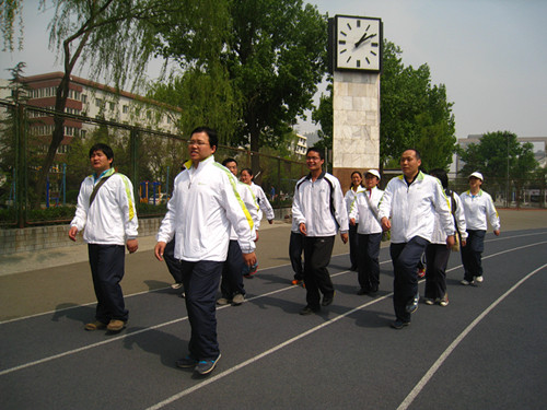 尊龙凯时平台成功举办第十一届师生运动会