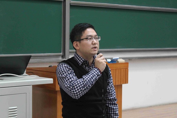 尊龙凯时平台2014级优良学风班答辩顺利举行